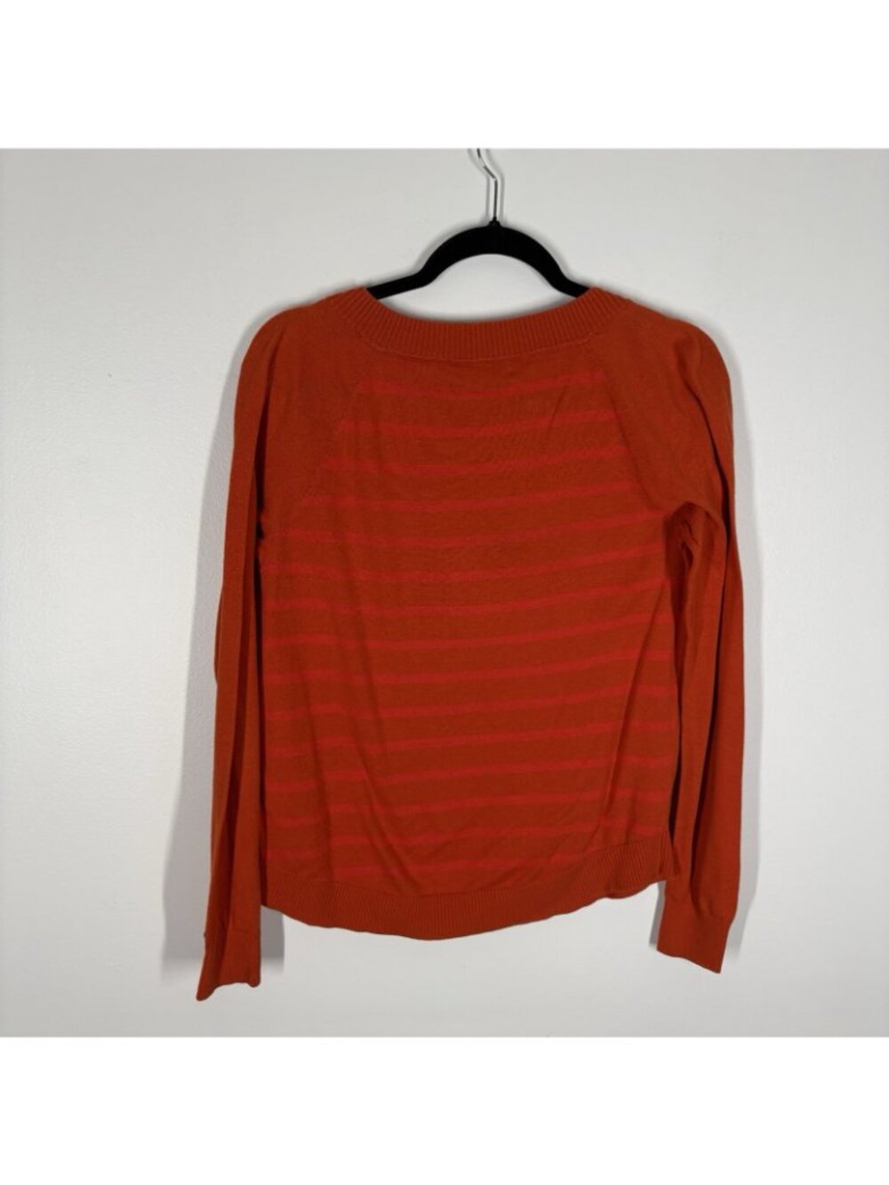 Tommy Hilfiger Womn M Orange Button Detail Basset Hound Graphic Pullover Sweater - Picture 10 of 10